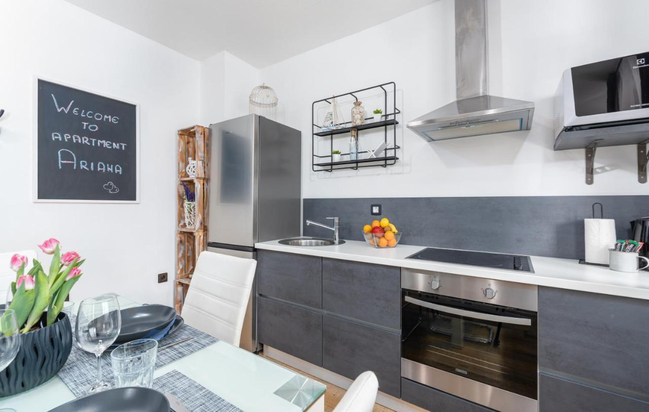 Apartments Ariana Umag Exterior photo